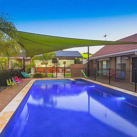 Mildura Holiday Villas Exteriör bild