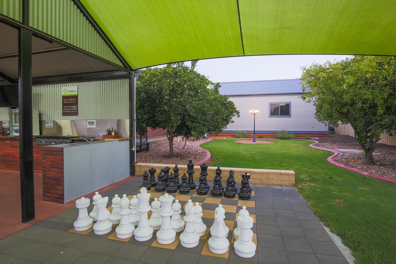 Mildura Holiday Villas Exteriör bild