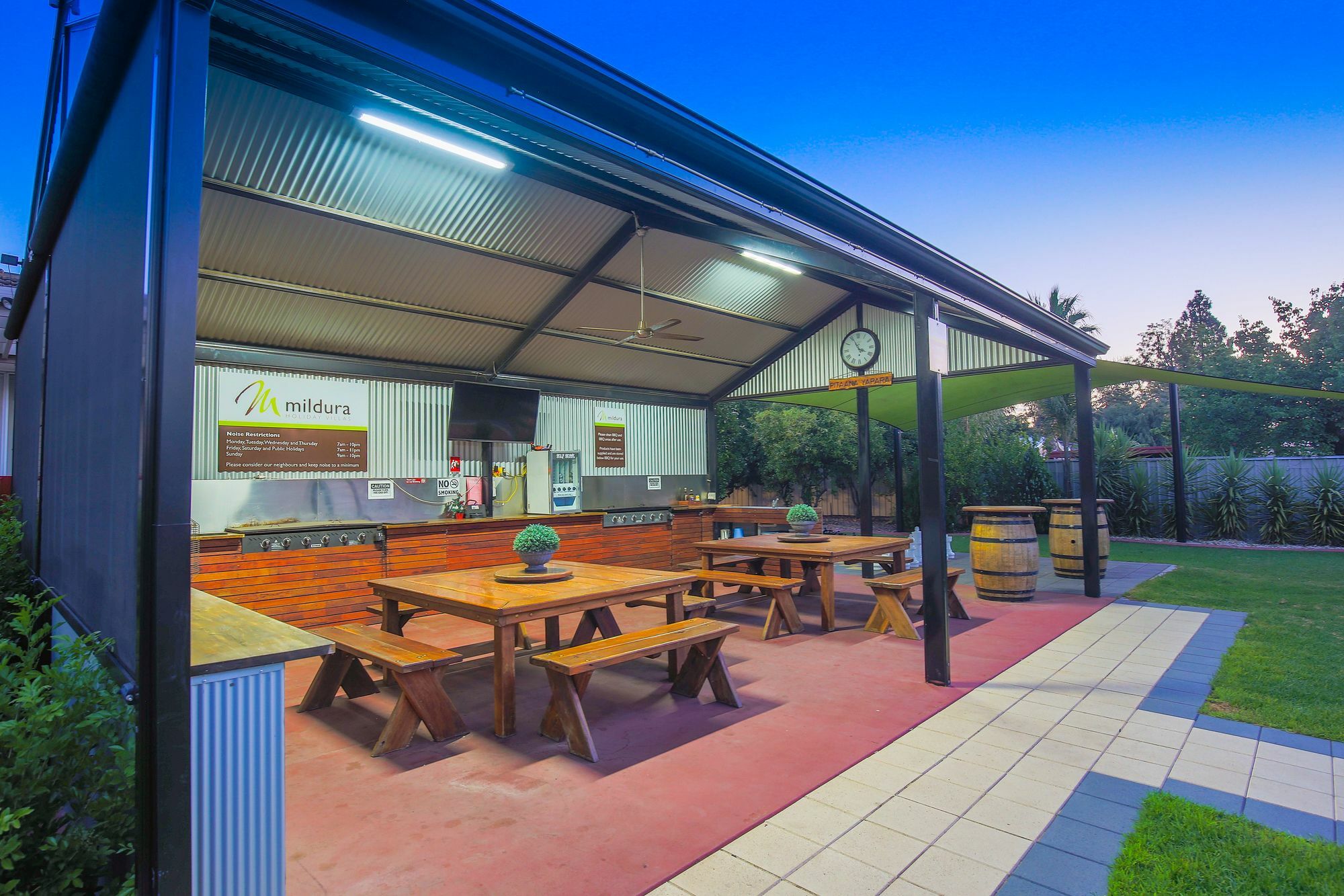 Mildura Holiday Villas Exteriör bild